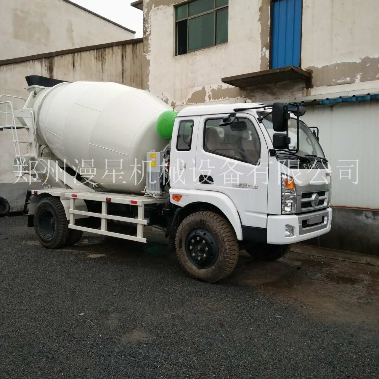 小型海角社区
车